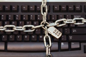 computer chained up 300x199 Porn Addiction Resources