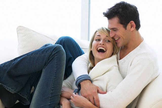 Selain Taat Kepada Suami, Cuba 5 Perkara Ini Dalam Hubungan Anda